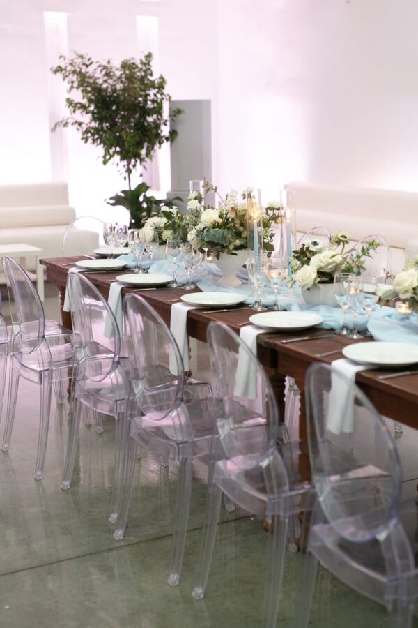 Läbipaistev tool rent Victoria mööbli rent toolide rentläbipaistev